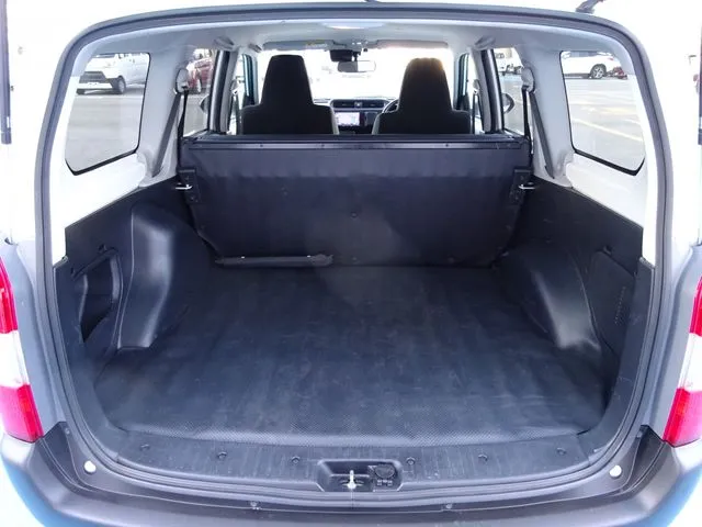 ファミリアバン 2WD(マツダ)の車両写真