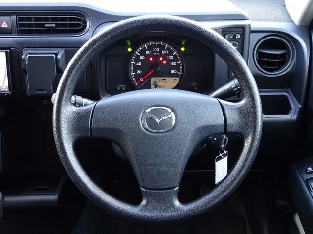 ファミリアバン 2WD(マツダ)の車両写真