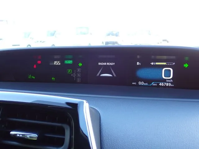 トヨタ　プリウス