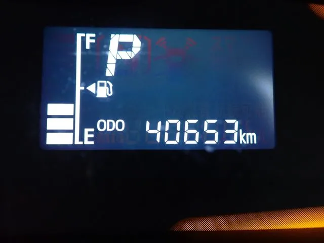 ダイハツ　ミラ　イース　４ＷＤ