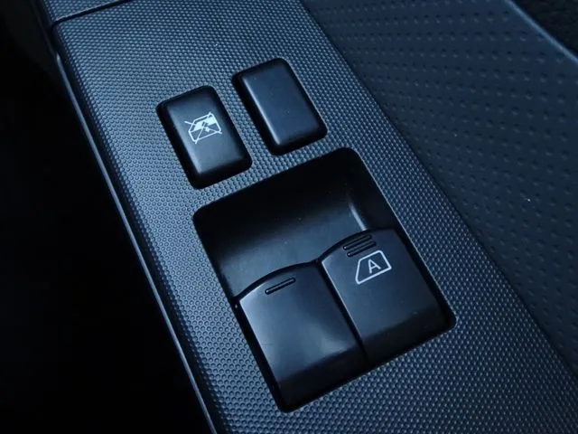 ニッサン　ＮＶ１５０　ＡＤ　２ＷＤ