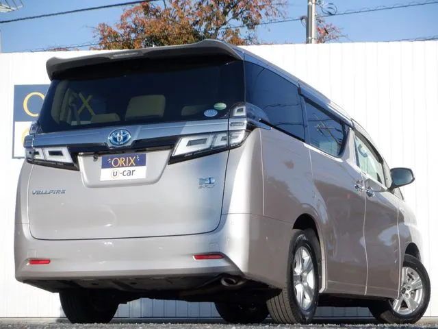トヨタ　ヴェルファイア　ハイブリッド　４ＷＤ