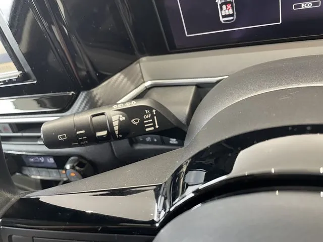 ノート（ニッサン）の車両写真