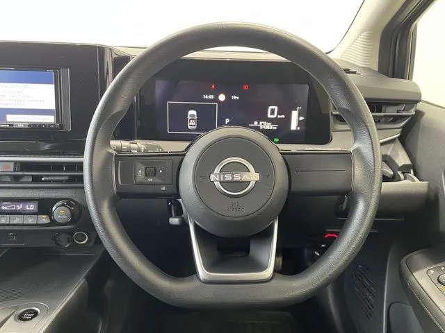 ノート（ニッサン）の車両写真