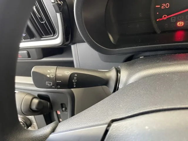 パッソ（トヨタ）の車両写真