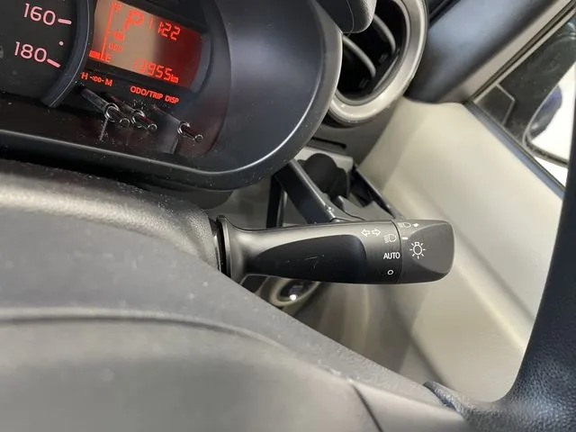 パッソ（トヨタ）の車両写真