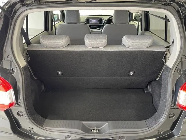 パッソ（トヨタ）の車両写真