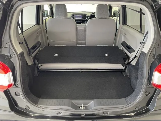 パッソ（トヨタ）の車両写真