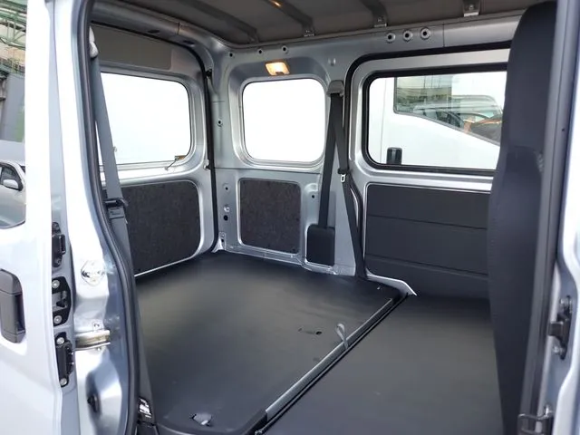 ハイゼットカーゴ(ダイハツ)の車両写真