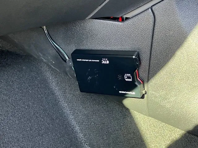 ノート　４ＷＤ（ニッサン）の車両写真