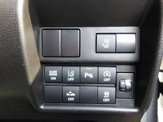 ミツビシ デリカ D:2 2WD