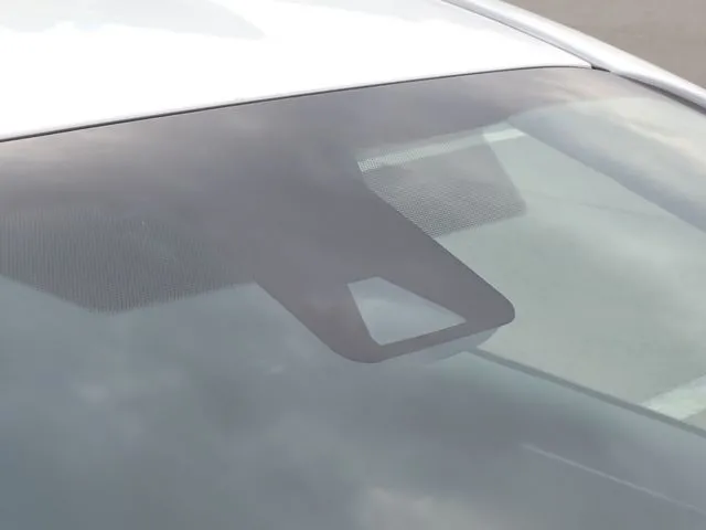 ヤリス　ハイブリッド（トヨタ）の車両写真