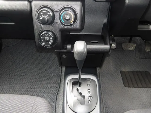 トヨタ　プロボックスバン　２ＷＤ