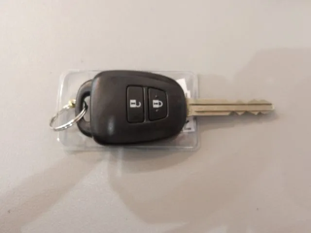 トヨタ　プロボックスバン　２ＷＤ