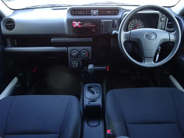 トヨタ　プロボックスバン　２ＷＤ