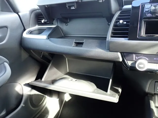 ホンダ　フィット　ｅ：ＨＥＶ