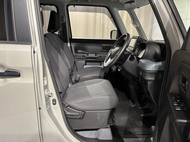 スズキ スペーシア ベース