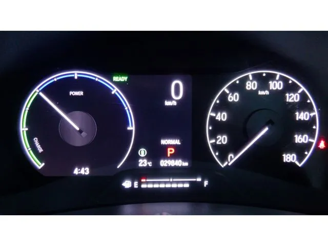 ホンダ　ヴェゼル　ｅ：ＨＥＶ