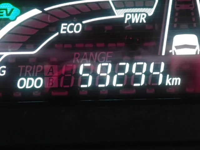 アクア（トヨタ）の車両写真