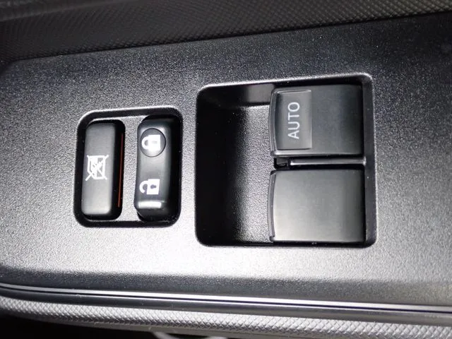 アクア（トヨタ）の車両写真