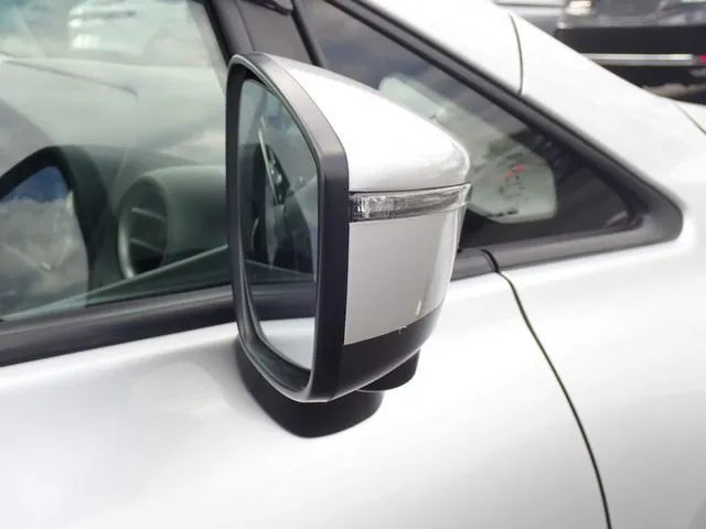 ニッサン　ノート