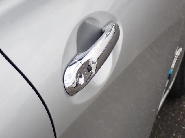 ニッサン　ノート