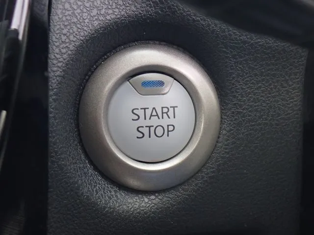 ノート（ニッサン）の車両写真