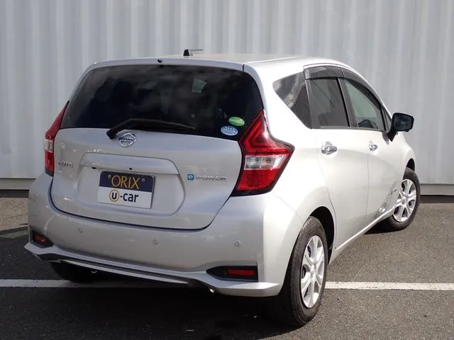 ノート（ニッサン）の車両写真