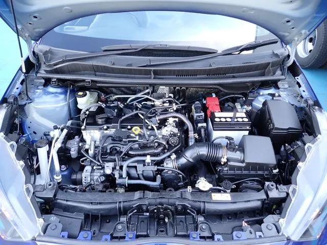 ヤリス（トヨタ）の車両写真