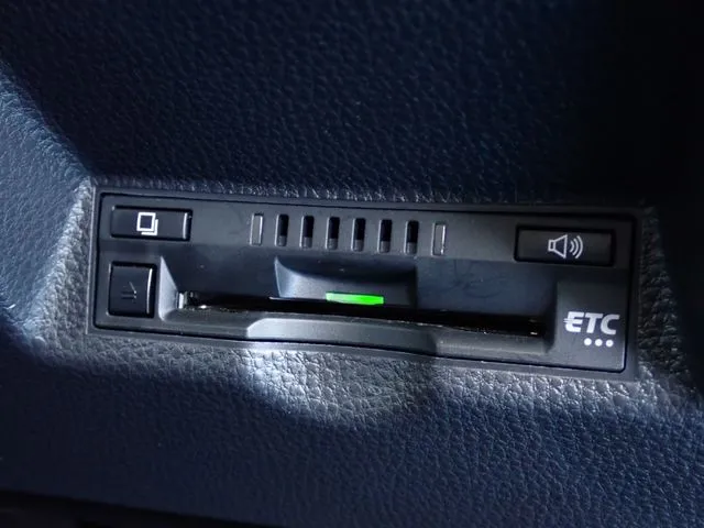 ヤリス（トヨタ）の車両写真