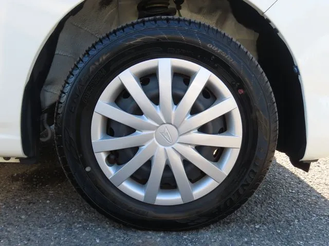 ダイハツ　ミラ　イース