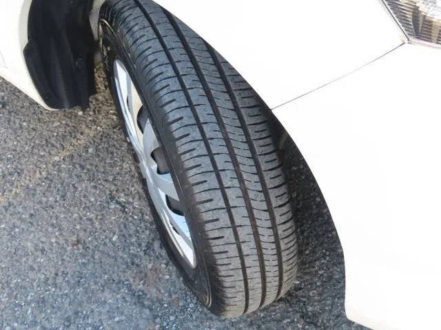 ダイハツ　ミラ　イース