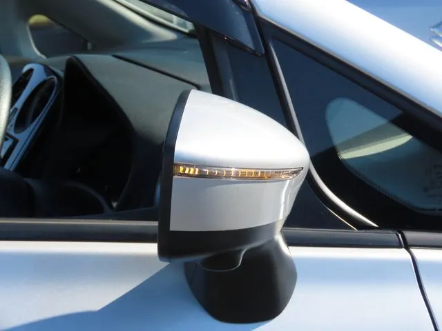 ニッサン　ノート