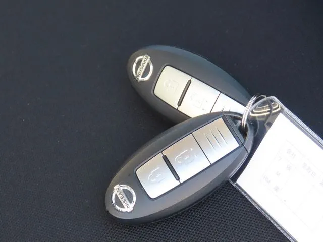 ニッサン　ノート