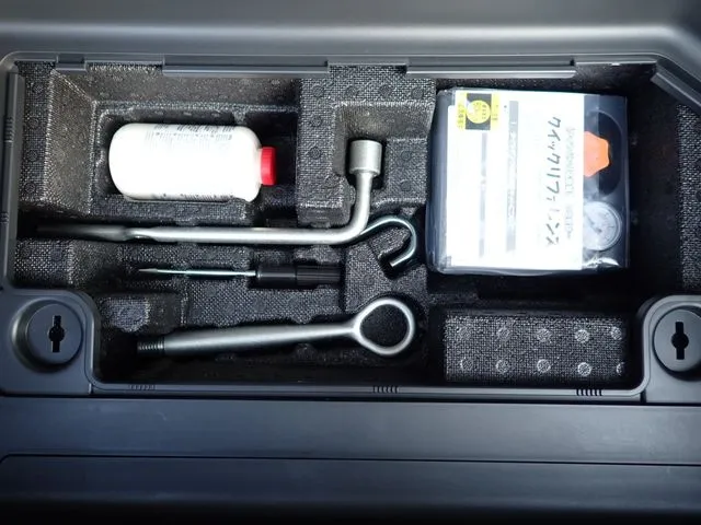 シャトル　ハイブリッド　４ＷＤ（ホンダ）の車両写真