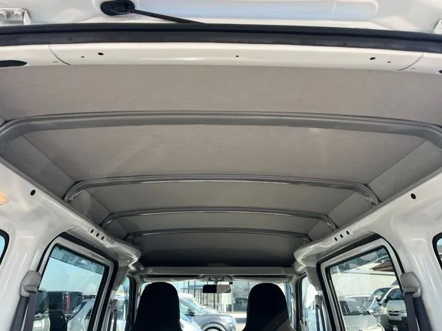 ハイゼットカーゴ（ダイハツ）の車両写真