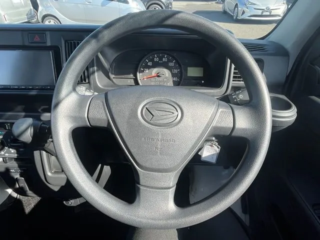 ハイゼットカーゴ（ダイハツ）の車両写真