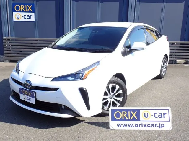 トヨタ プリウス