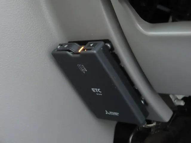 エブリイバン（スズキ）の車両写真