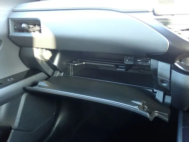 トヨタ　レクサス　ＵＸ２５０ｈ