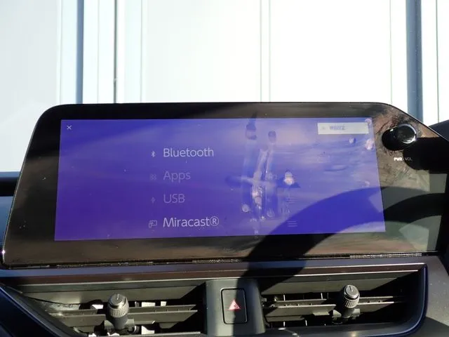 トヨタ　レクサス　ＵＸ２５０ｈ