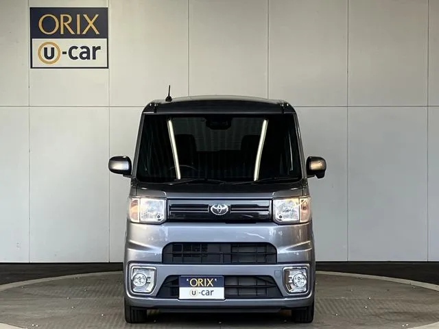 トヨタ　ピクシス　メガ