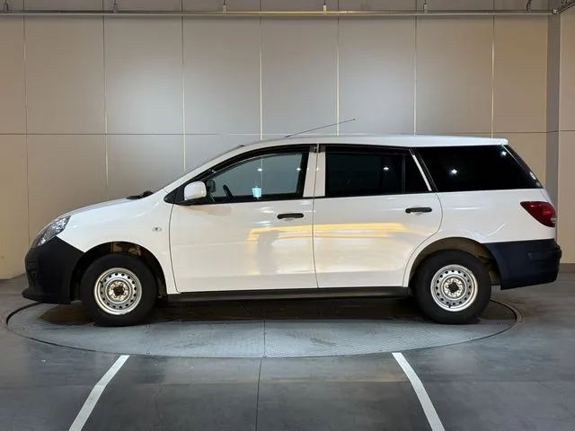 ニッサン　ＮＶ１５０　ＡＤ　２ＷＤ
