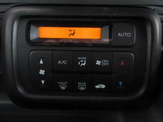 N-VAN 4WD(ホンダ)の車両写真