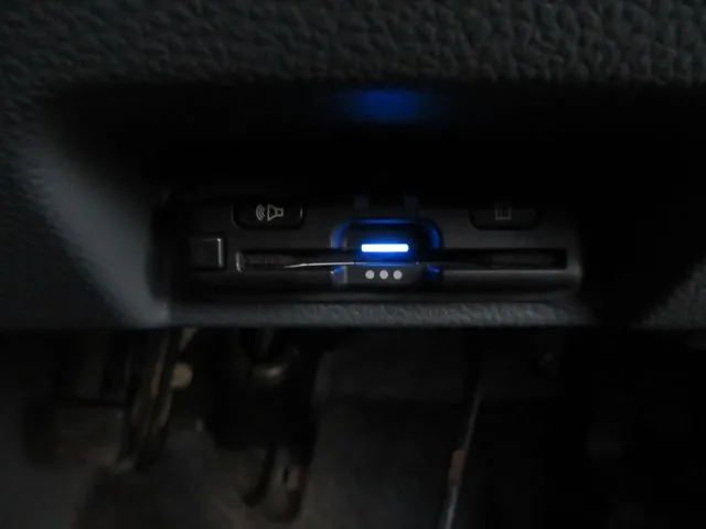 N-VAN 4WD(ホンダ)の車両写真