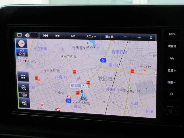 ニッサン セレナ 4WD