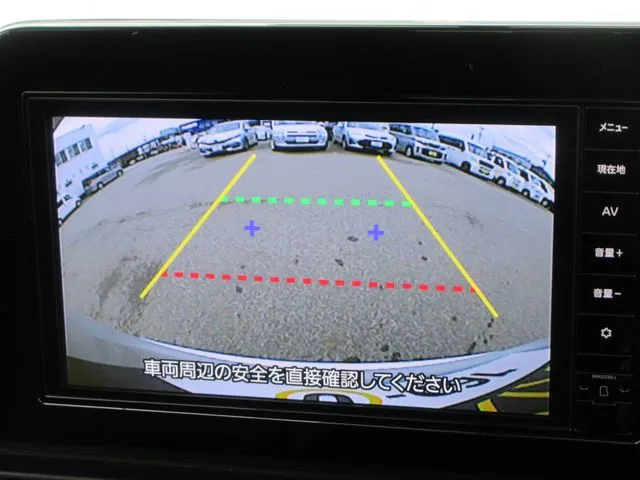 ニッサン セレナ 4WD