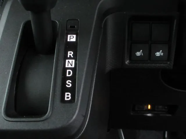 ダイハツ タント 4WD