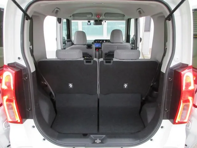 ダイハツ タント 4WD