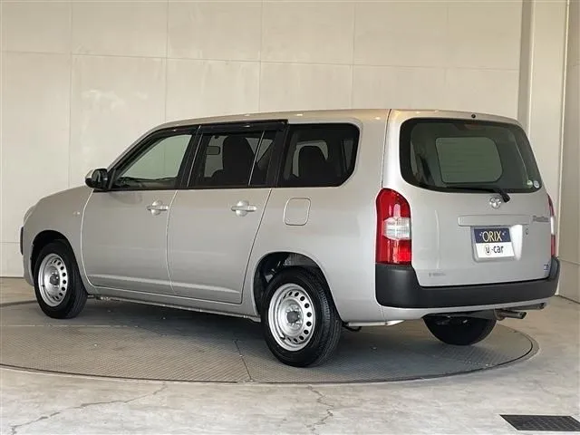 トヨタ　プロボックスバン　２ＷＤ